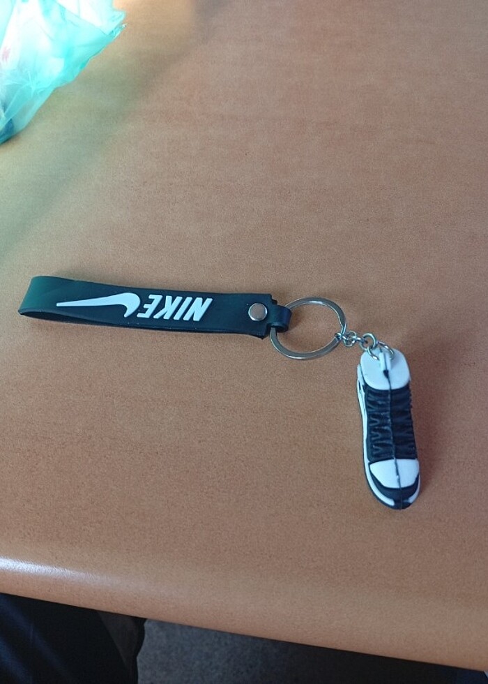 Silikonlu anahtarlık - Görsel 2