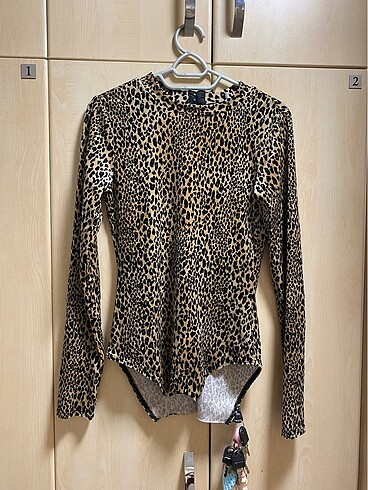 Leopar body