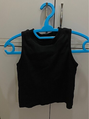 Trendyol & Milla Siyah crop