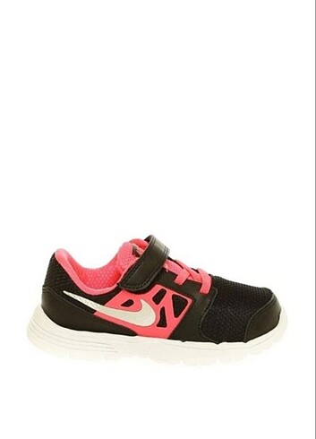 Nike Nike kız bebek spor ayakkabi 19.5 numara