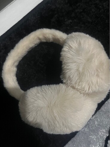 Peluş Kulaklık