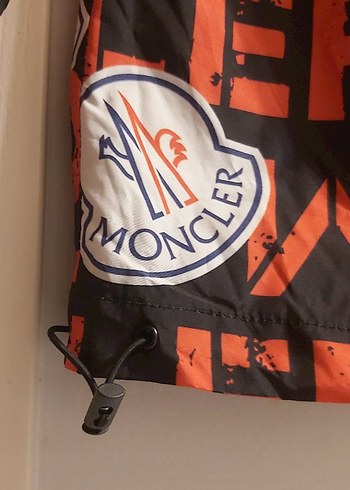 Erkek Kırmızı Baskılı Rahat Kesim Yağmurluk - Görsel 5