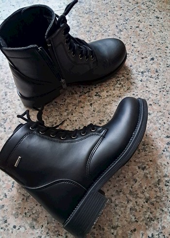 Siyah Deri Kadın Stiletto Bot - Görsel 2