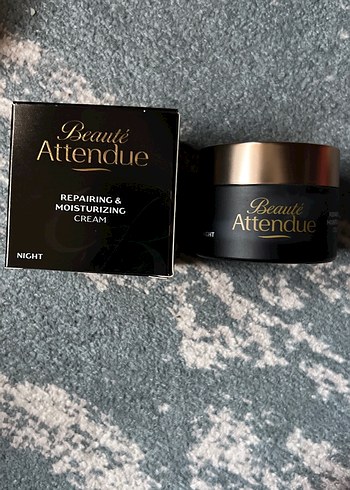 Beauté Attendue Onarıcı ve Nemlendirici Gece Kremi - Görsel 2