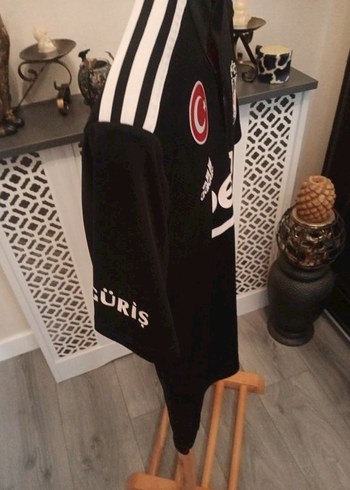l Beden Beşiktaş forması