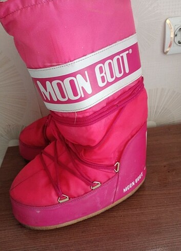 Moon Boot Moon foot 