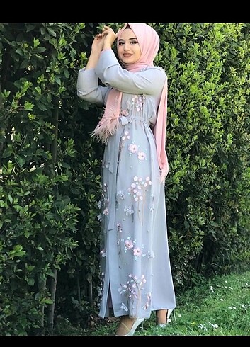 Abaya iclikli efsane bir model sadece 2 saat düğünde giyildi 40 