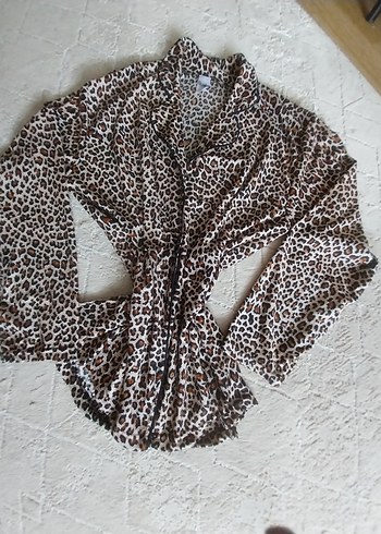 Bohem Tarz Kahverengi Leopar Desenli pijama sıfır paketli ürün - Görsel 3