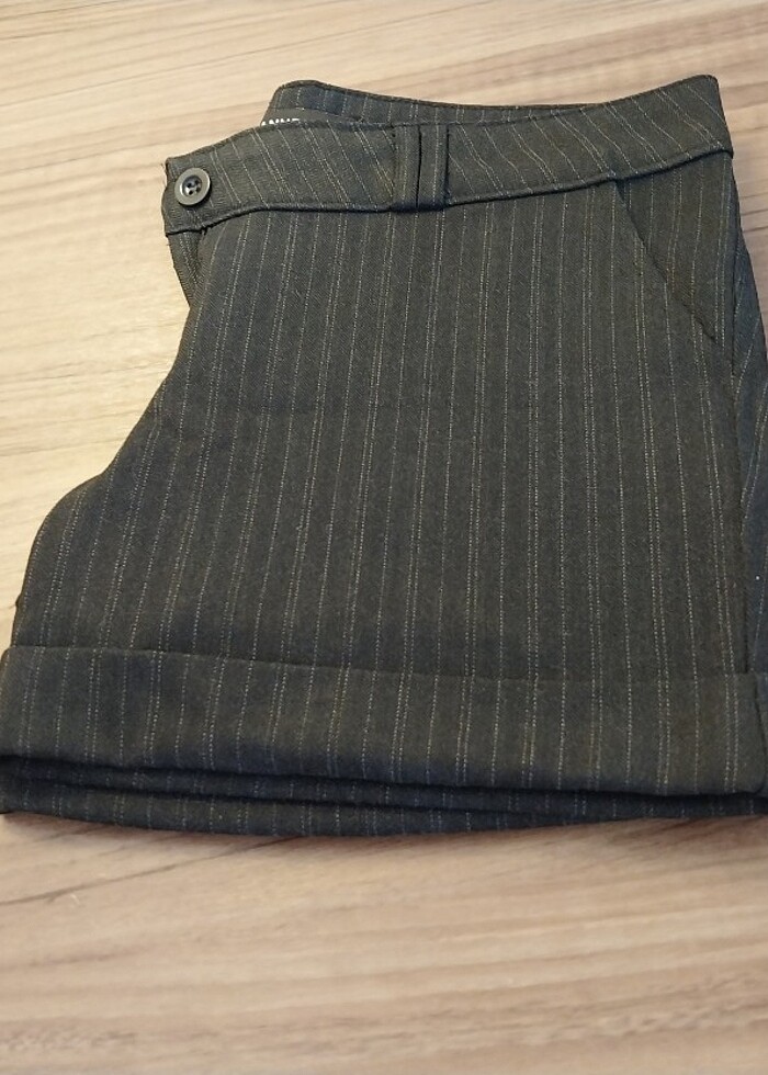 Lacivert kaşe kumas şort kışlık yazın da giyilebilir - Görsel 3