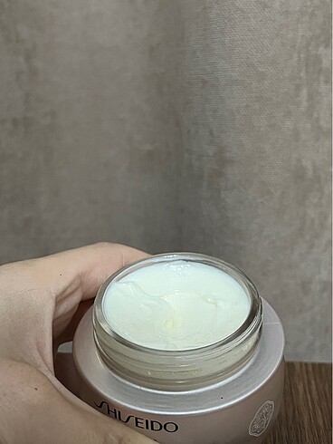  Beden Renk Shiseido kırışıklık kremi