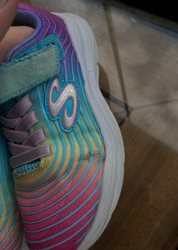 Kız Çocuk Bağcıklı ve Cırtlı Renkli Spor Ayakkabı - Görsel 4