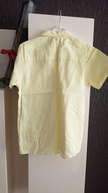 9 Yaş Beden Civil marka sarı kısa kollu erkek çocuk gömlek 