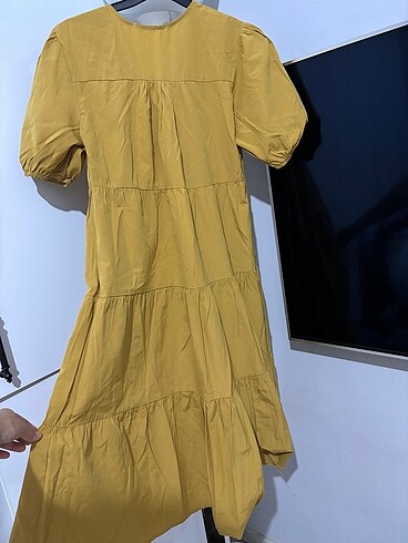 Kısa kollu elbise - Görsel 3