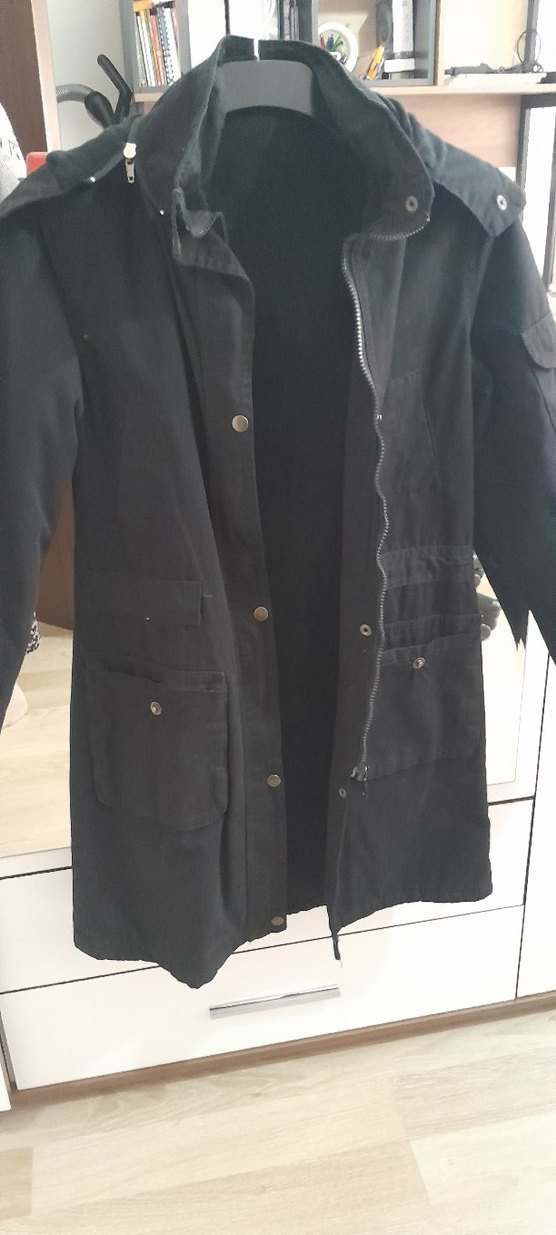 Fermuarlı ve Düğmeli Siyah Midi Street Style kaban - Görsel 2