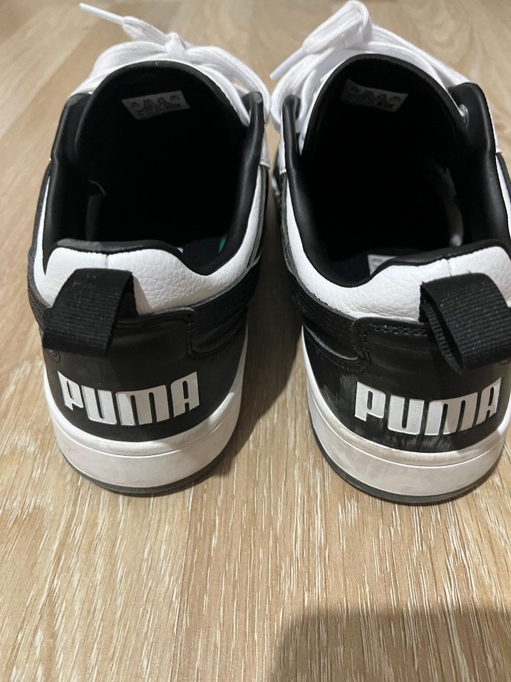 Beyaz Siyah Erkek Spor Ayakkabı Puma( ACİL SATILIK) - Görsel 4