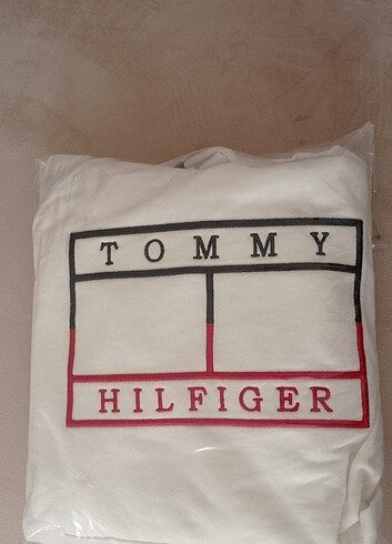 m Beden TOMMY HILFİGER SWEATSHİRT unisex 