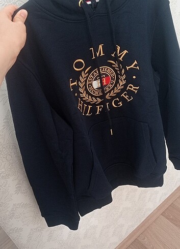  TOMMY HILFİGER SWEATSHİRT ERKEK