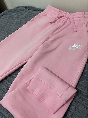 xs Beden Nike Eşofman