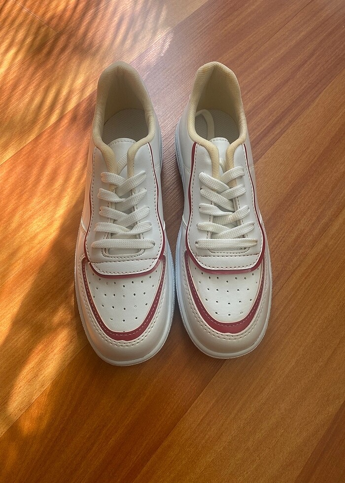 Nike Spor Ayakkabı - Görsel 3