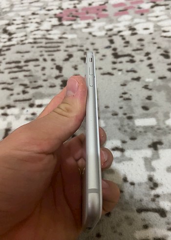 İPhone 8 - Görsel 4