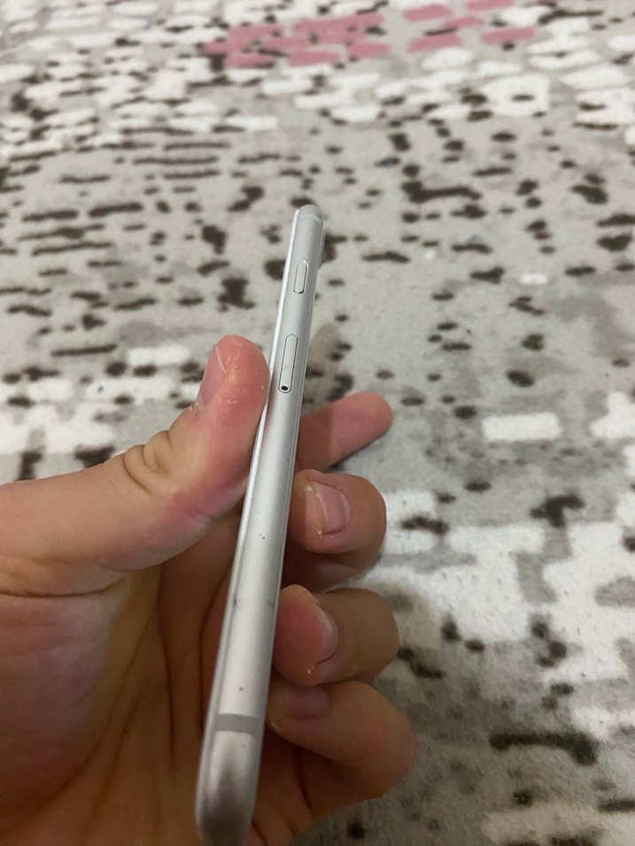 İPhone 8 - Görsel 3