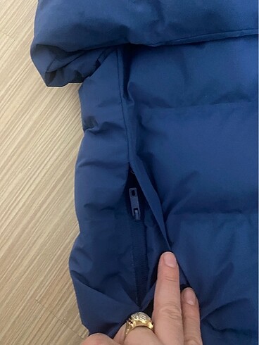 9 Yaş Beden lacivert Renk Zara orijinal şişme mont gap Benetton