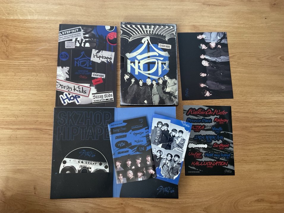 Stray Kids HOP limited albüm - Görsel 2