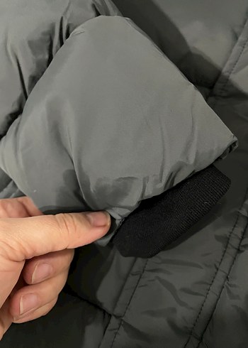 Gri erkek çocuk
 Kışlık Mont Kapüşonlu - Görsel 4