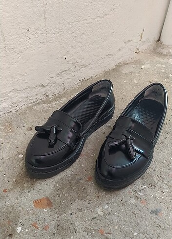 38 Beden siyah Renk Çok az giyilmiş loafer