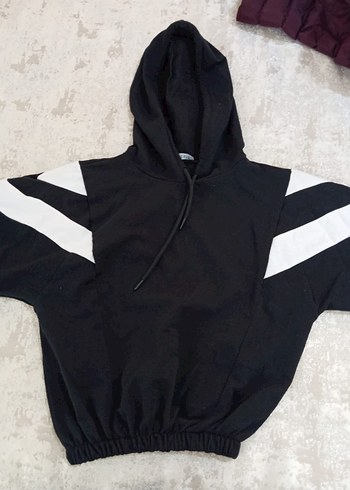 Siyah Kapüşonlu Uzun Kollu Sweatshirt - Görsel 4