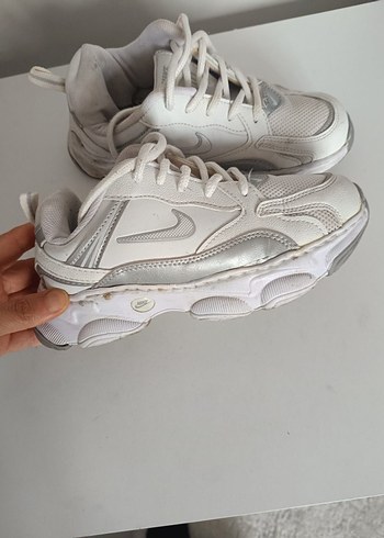 Nike orjinal spor ayakkabı - Görsel 4