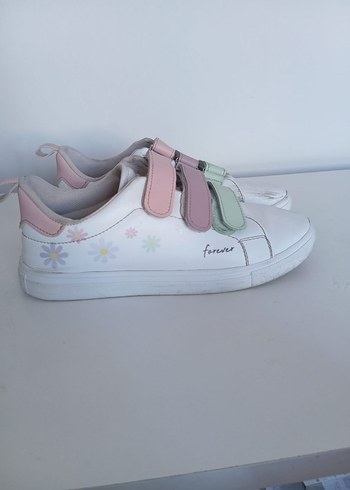 Çiçek Desenli Kız Çocuk Beyaz Spor Ayakkabı - Görsel 2