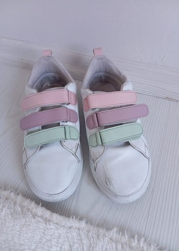 Çiçek Desenli Kız Çocuk Beyaz Spor Ayakkabı - Görsel 7