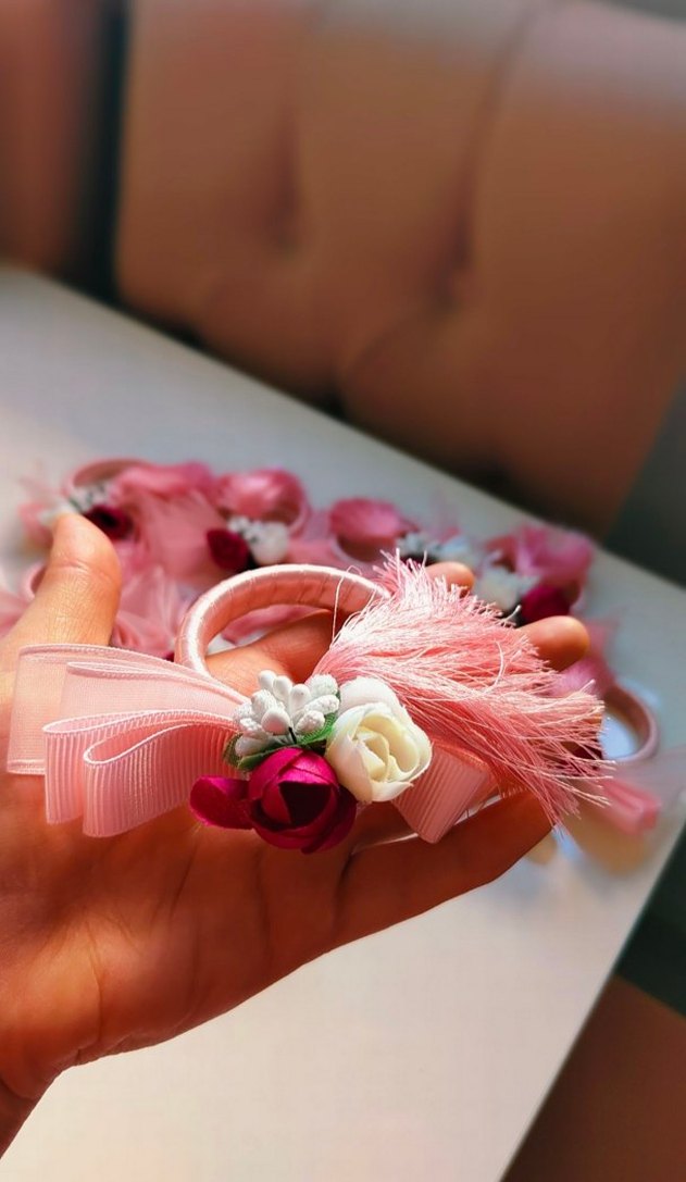Pembe Çiçekli Fiyonklu Peçete Halkası - Görsel 2