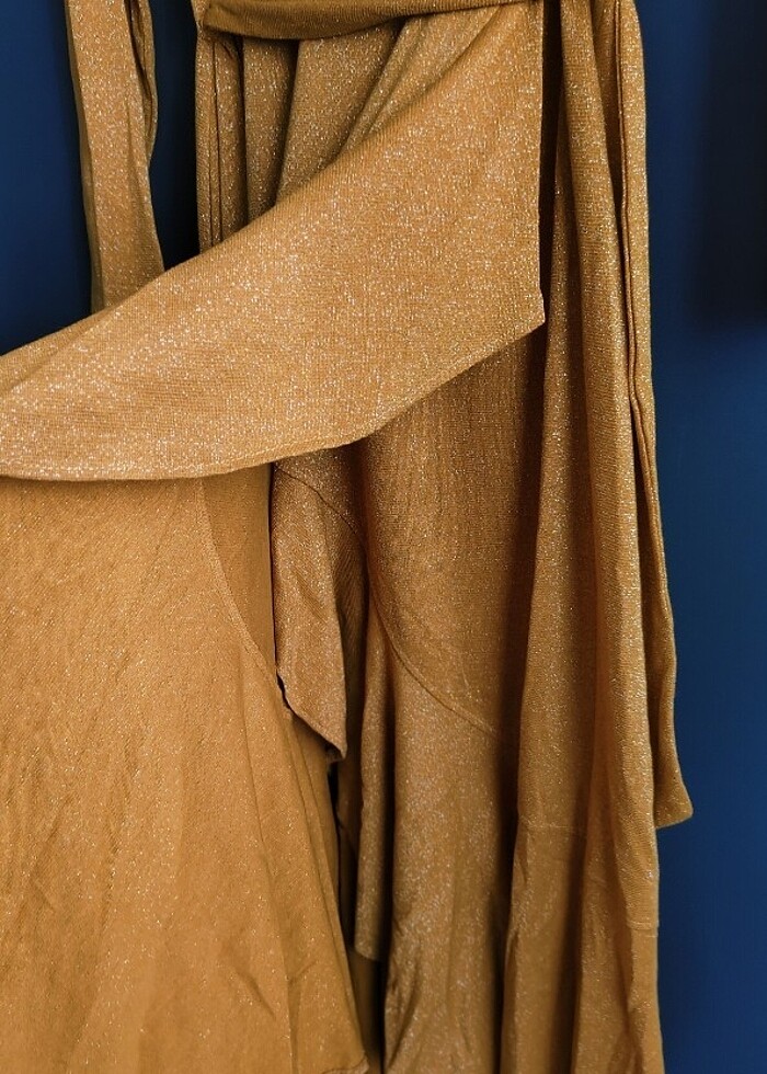 Geniş Fırfırlı Elbise - Görsel 3