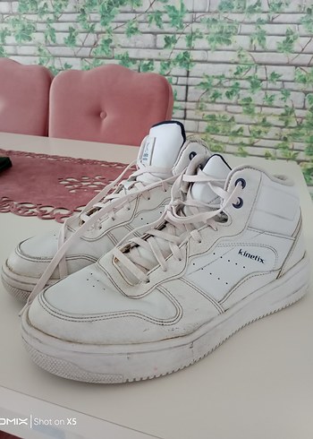 Kinetix Beyaz Deri Gorunumlu Sneaker