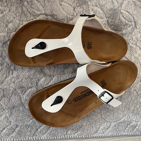 Birkenstock parmak arası terlik