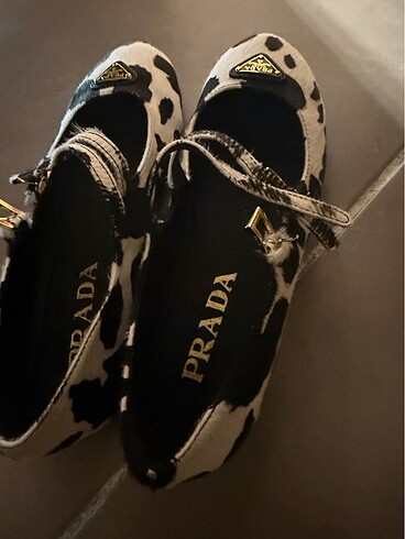 36 Beden Prada babet