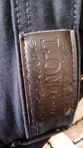 m Beden Pantolon kız çocuğu 19 yas