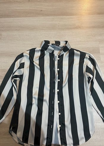 Düğmeli Çizgili Uzun Kollu Kadın Gömlek - Görsel 3