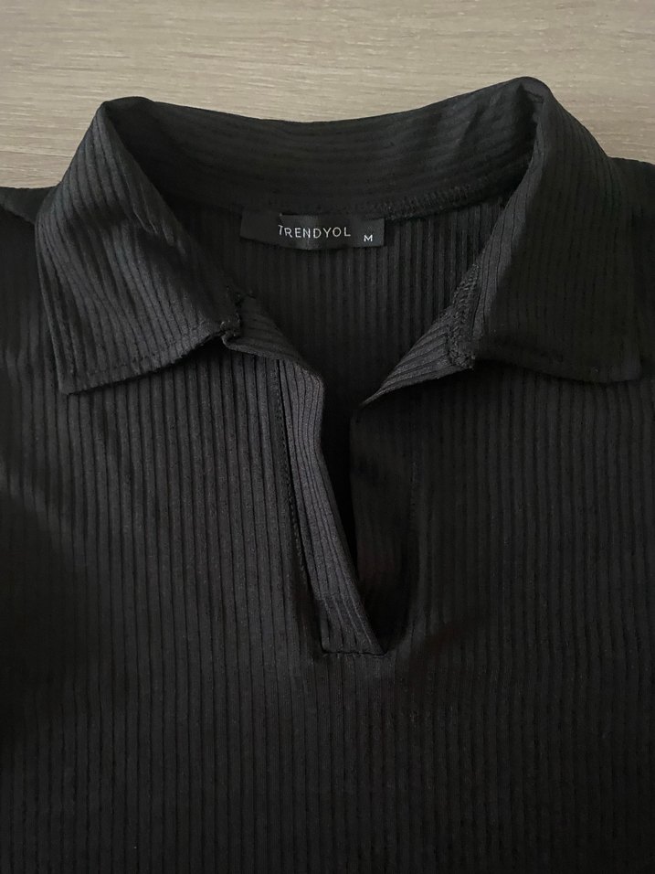 Düğmeli Siyah Kolsuz Kadın Yelek - Görsel 2