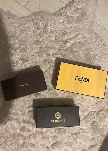 Fendi Luks Tasarim Kutulari Seti