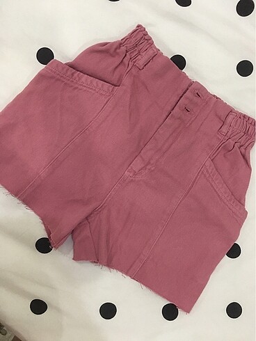 Trendyol & Milla Pembe şort