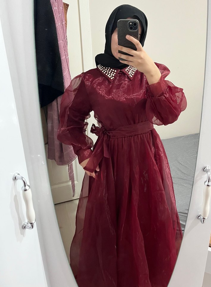 Bordo Uzun Kollu Dökümlü Tesettür Elbise - Görsel 4