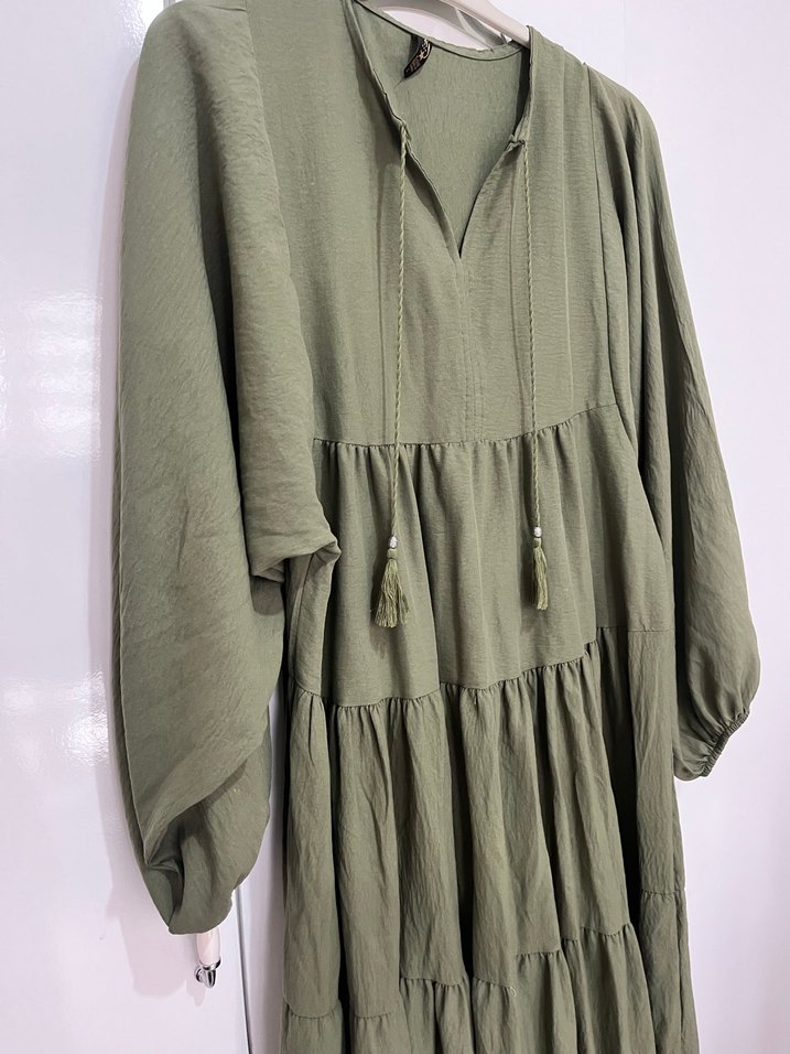 Püsküllü Salaş Haki Kadın Uzun Elbise - Görsel 4