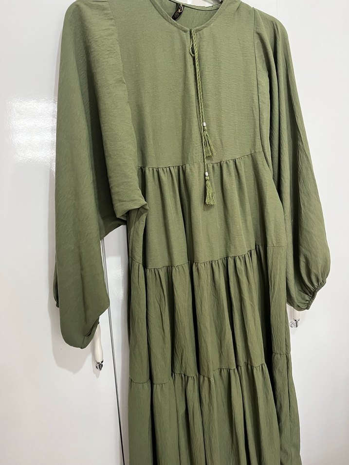 Püsküllü Salaş Haki Kadın Uzun Elbise - Görsel 3