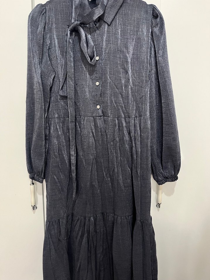 Gri Uzun Kollu Kuşaklı Elbise - Görsel 3