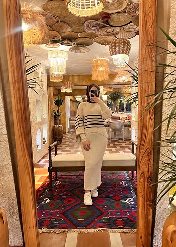 Bej Gri Çizgili Yüksek Yakalı Uzun Triko Kadın Kazak - Görsel 2