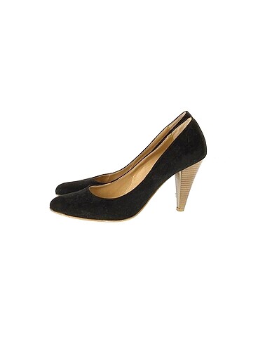 PreLoved Stiletto %70 İndirimli.