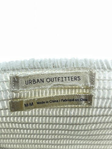 m Beden beyaz Renk Urban Outfitters Büstiyer %70 İndirimli.